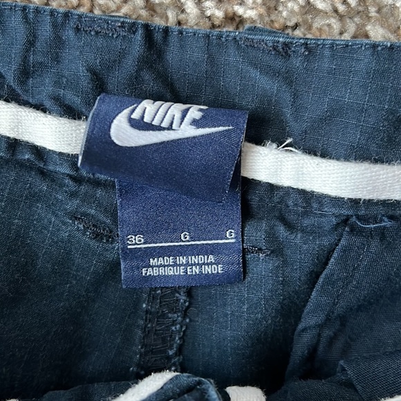 NIKE men’s cargo shorts - Picture 2 of 3